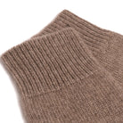 Produktbillede af closeup af Cashmere handsker uden fingre - brun