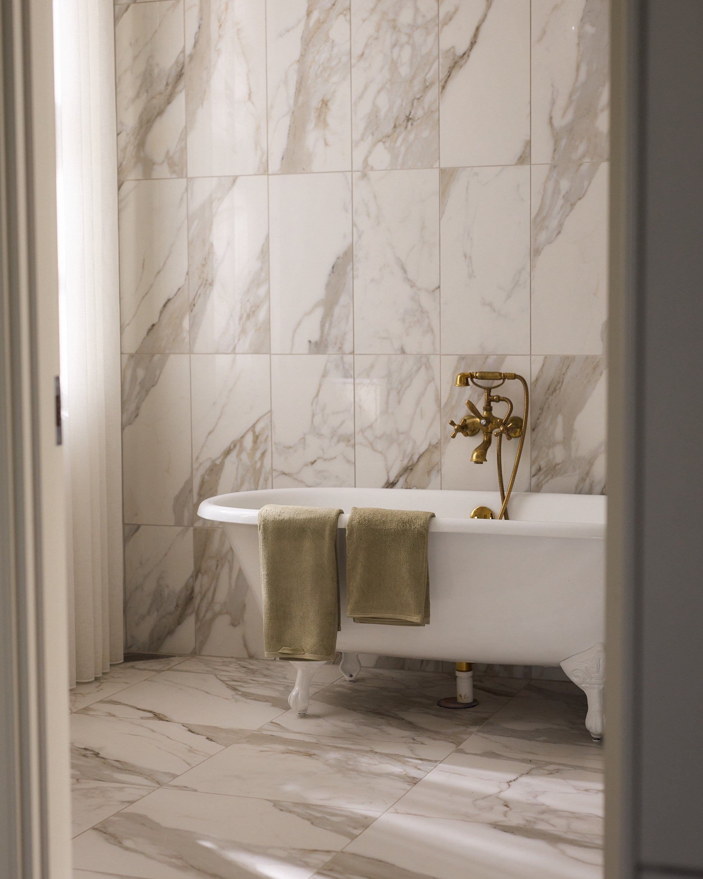 Bambus håndklæde Oliven 70x140cm - Nordic Weaving