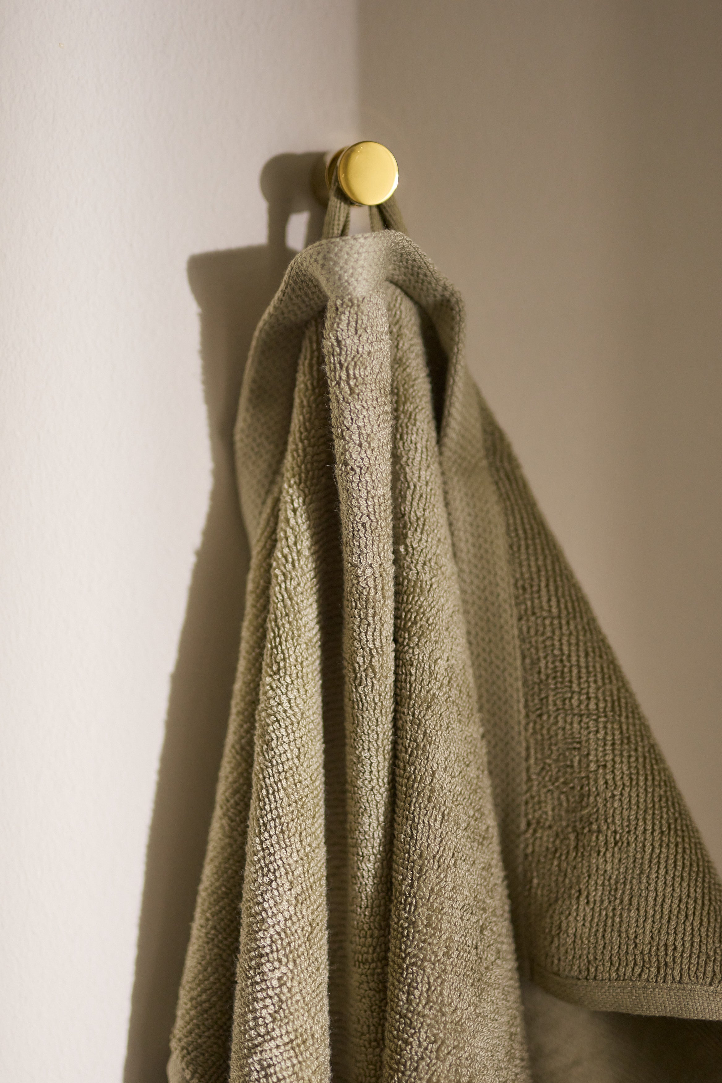 Bambus håndklæde Oliven 70x140cm - Nordic Weaving