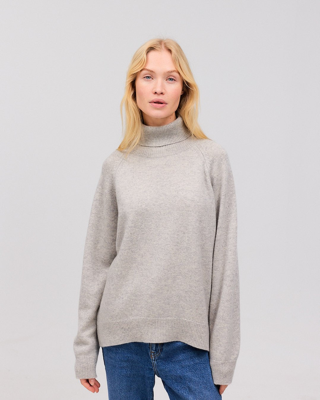BREGDIS cashmere bluse lys grå - Nordic Weaving