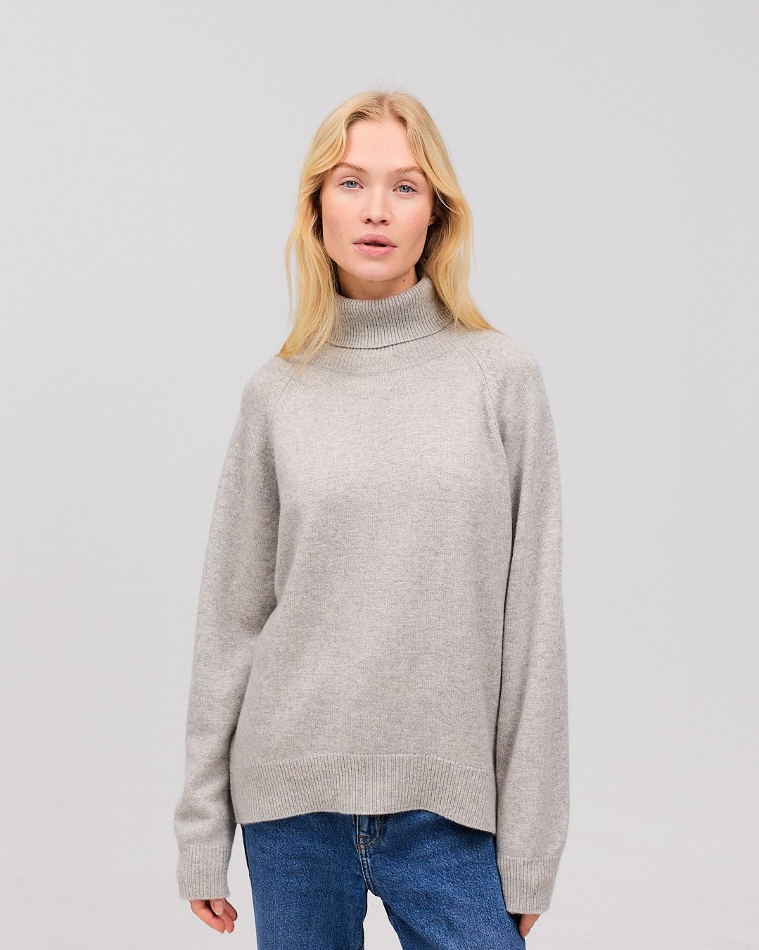 BREGDIS cashmere bluse lys grå - Nordic Weaving