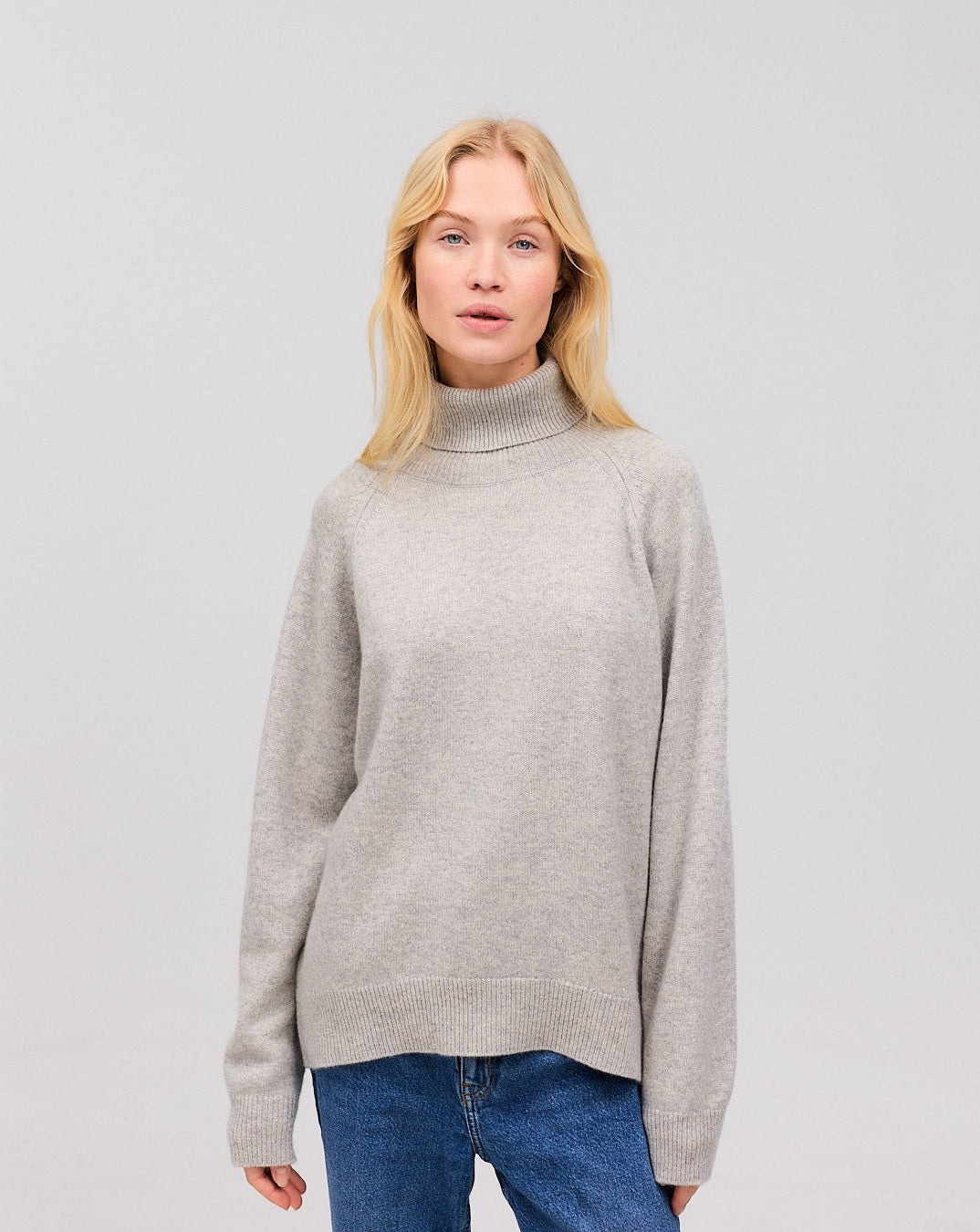 BREGDIS cashmere bluse lys grå - Nordic Weaving