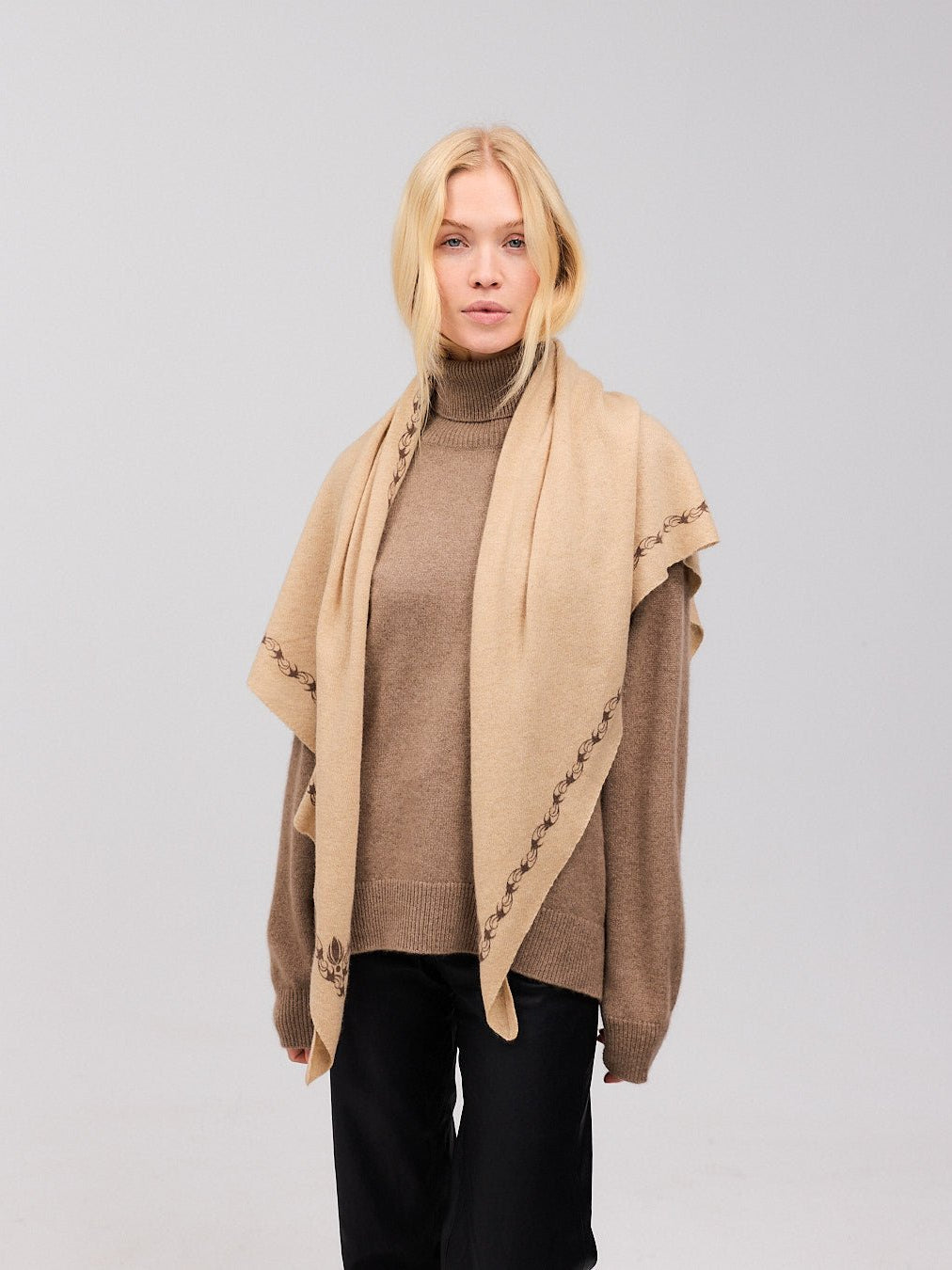 Cashmere halstørklæde classic beige - Nordic Weaving