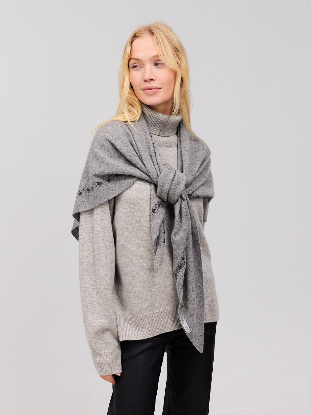 Cashmere halstørklæde classic grå - Nordic Weaving
