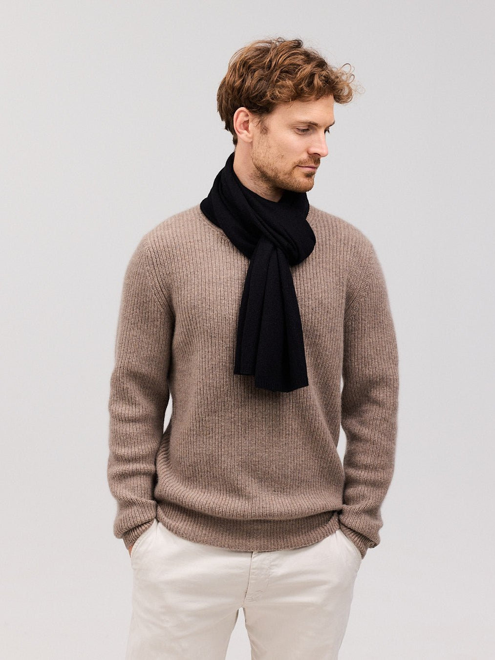 EBBE cashmere halstørklæde sort - Nordic Weaving