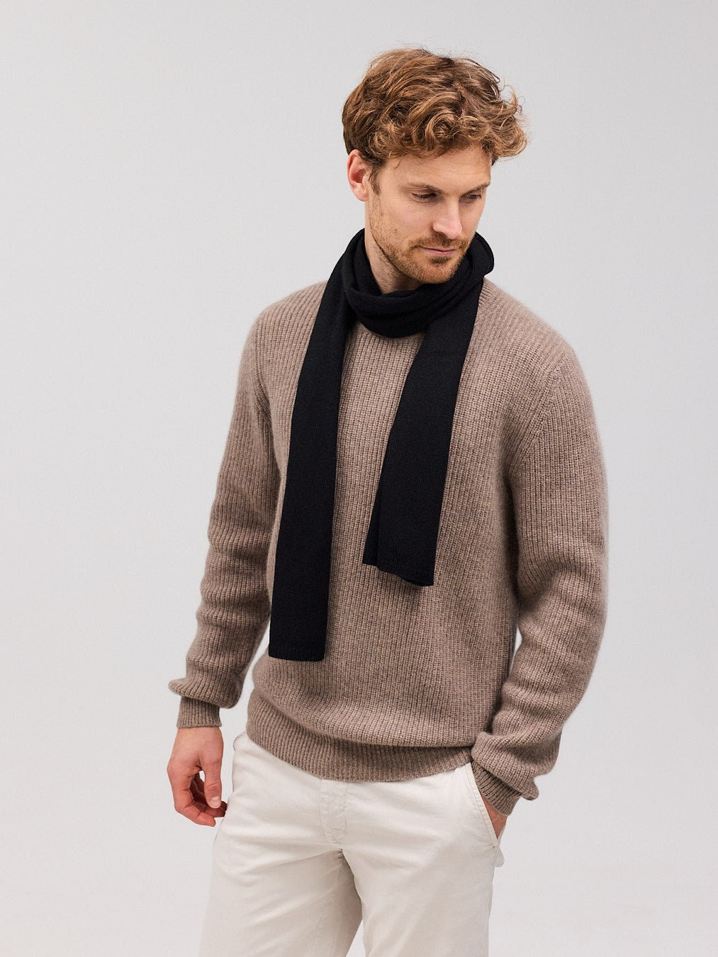 EBBE cashmere halstørklæde sort - Nordic Weaving