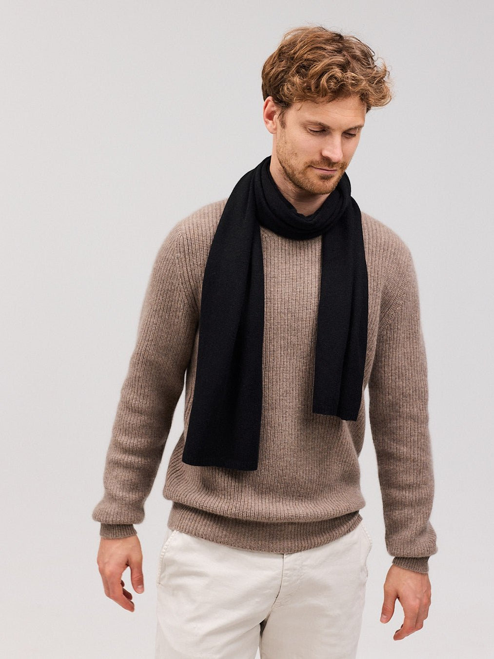 EBBE cashmere halstørklæde sort - Nordic Weaving