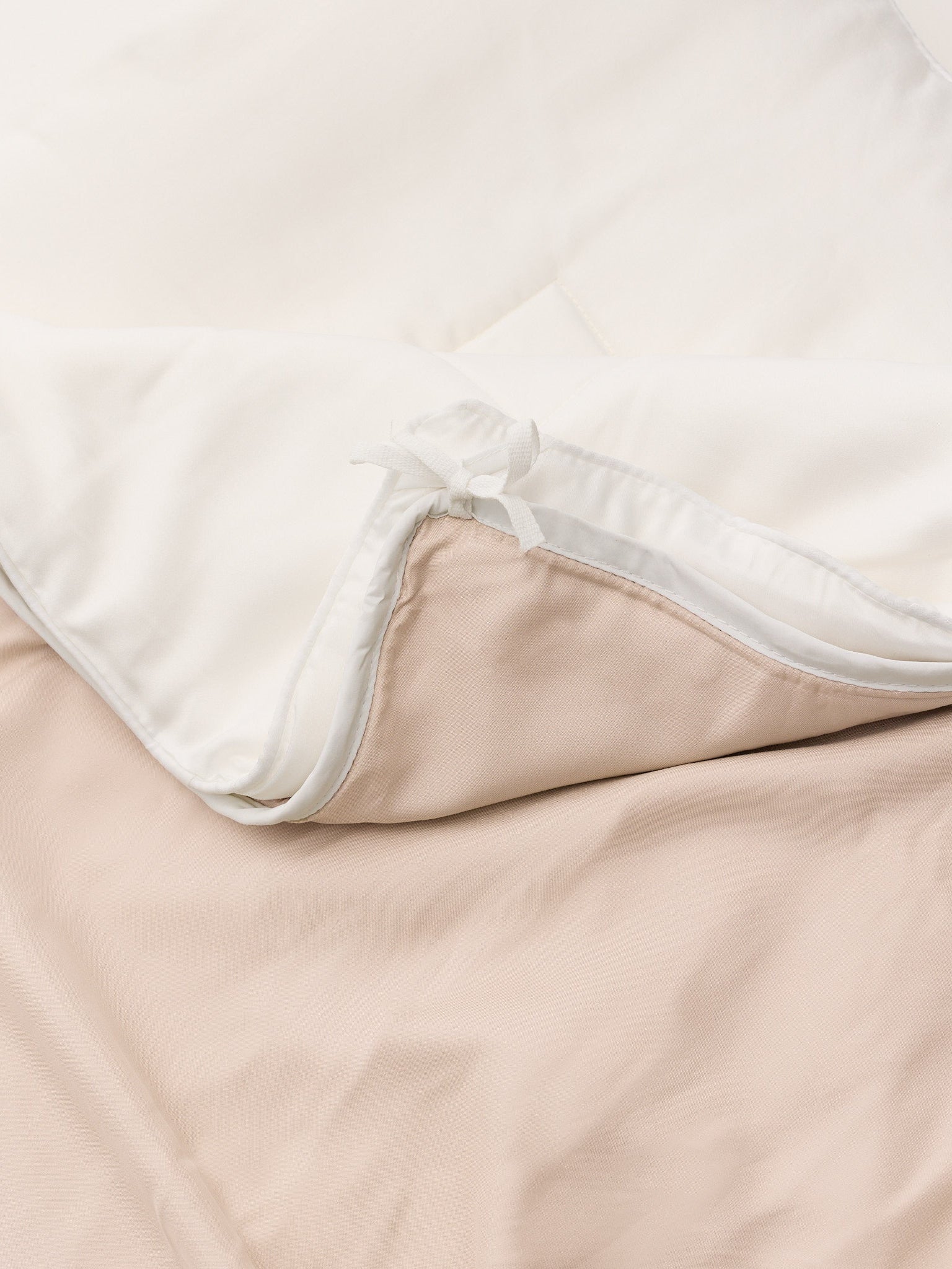 Enkelt bambussengetøj lys beige - Nordic Weaving