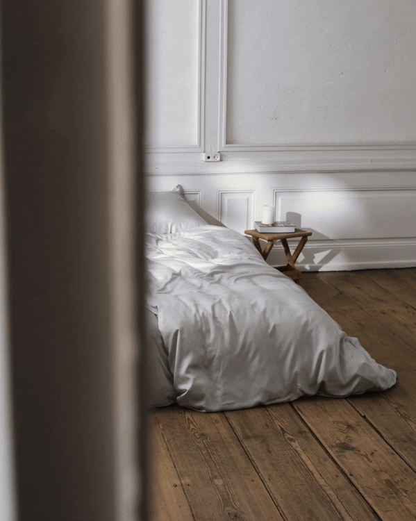 Enkelt bambussengetøj Lys Grå - Nordic Weaving