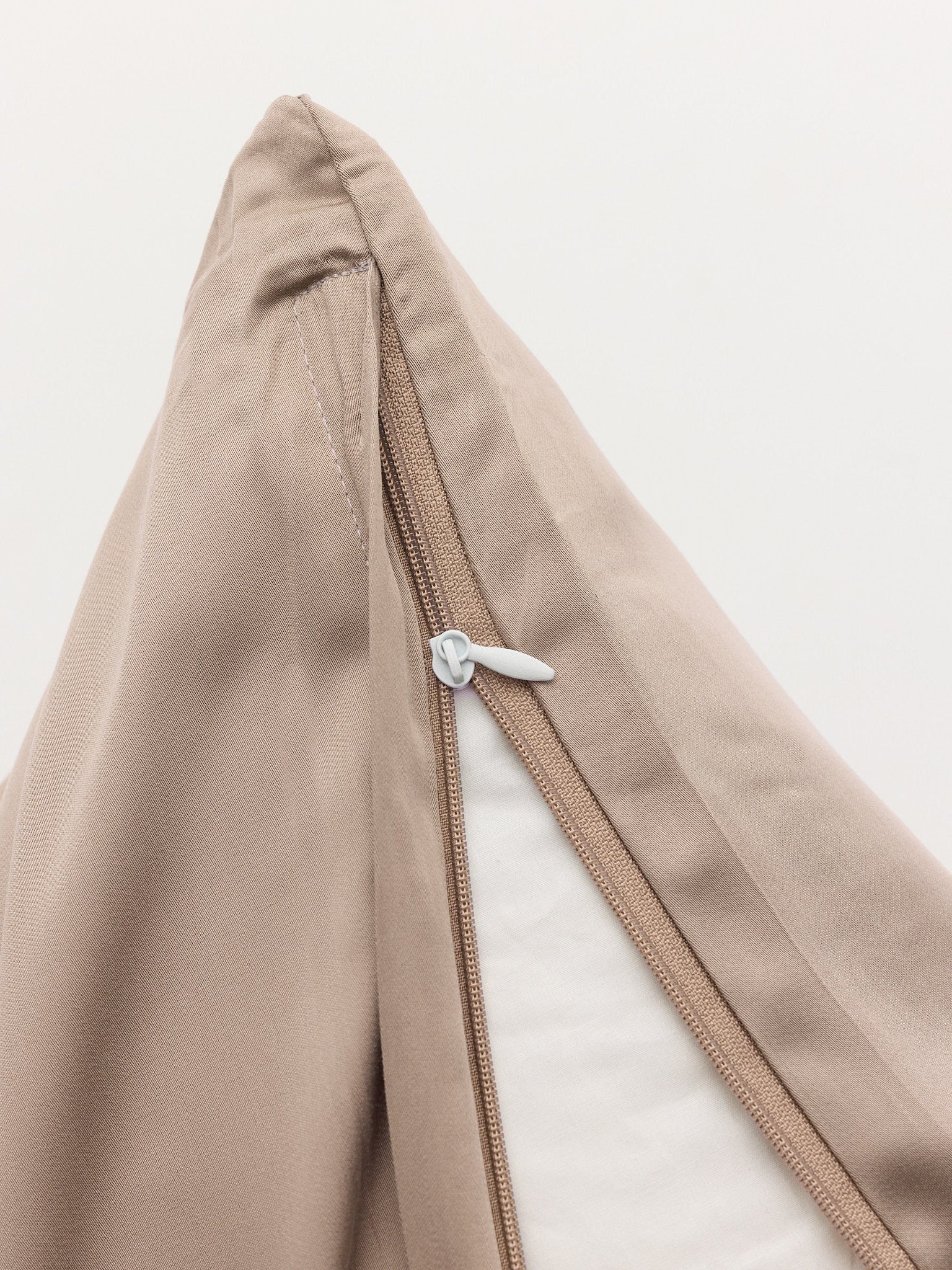 Enkelt bambussengetøj Taupe - Nordic Weaving