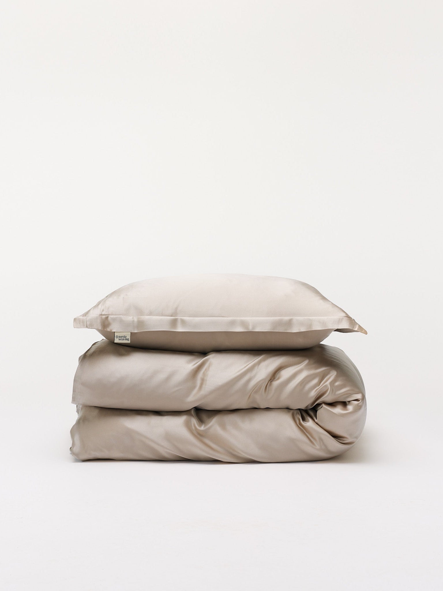 Enkelt silkesengetøj Mocca - Nordic Weaving