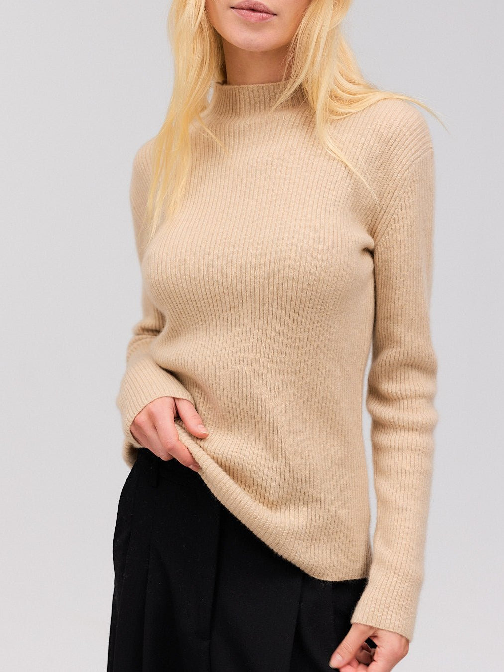Esther cashmere bluse beige - Nordic Weaving