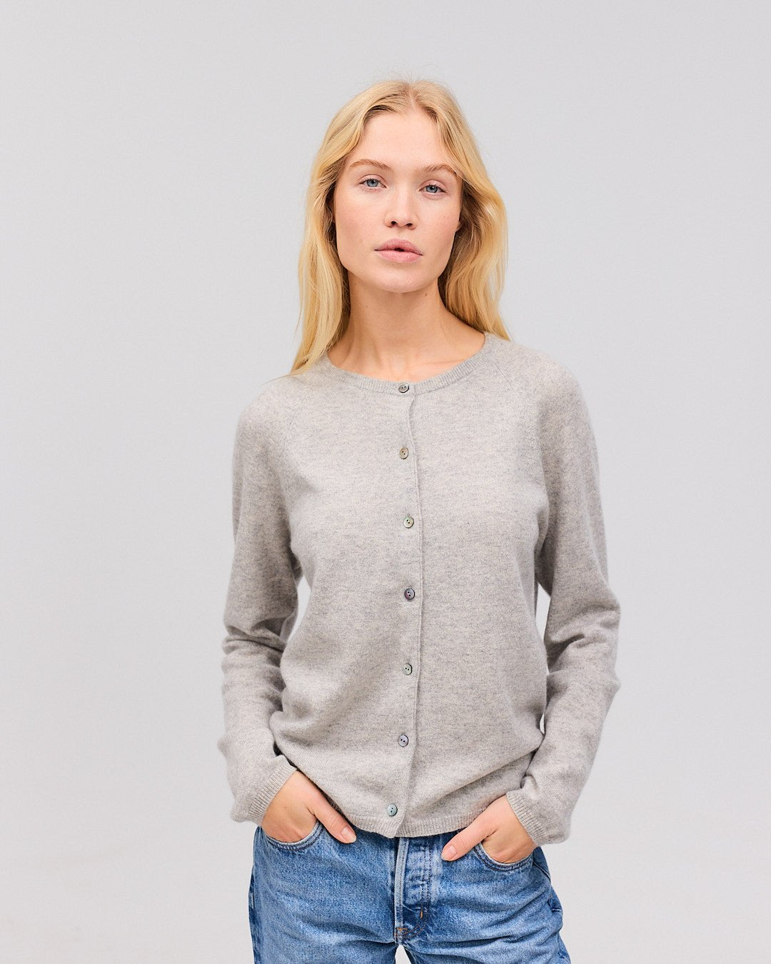 GISLA cashmere cardigan lys grå - Nordic Weaving