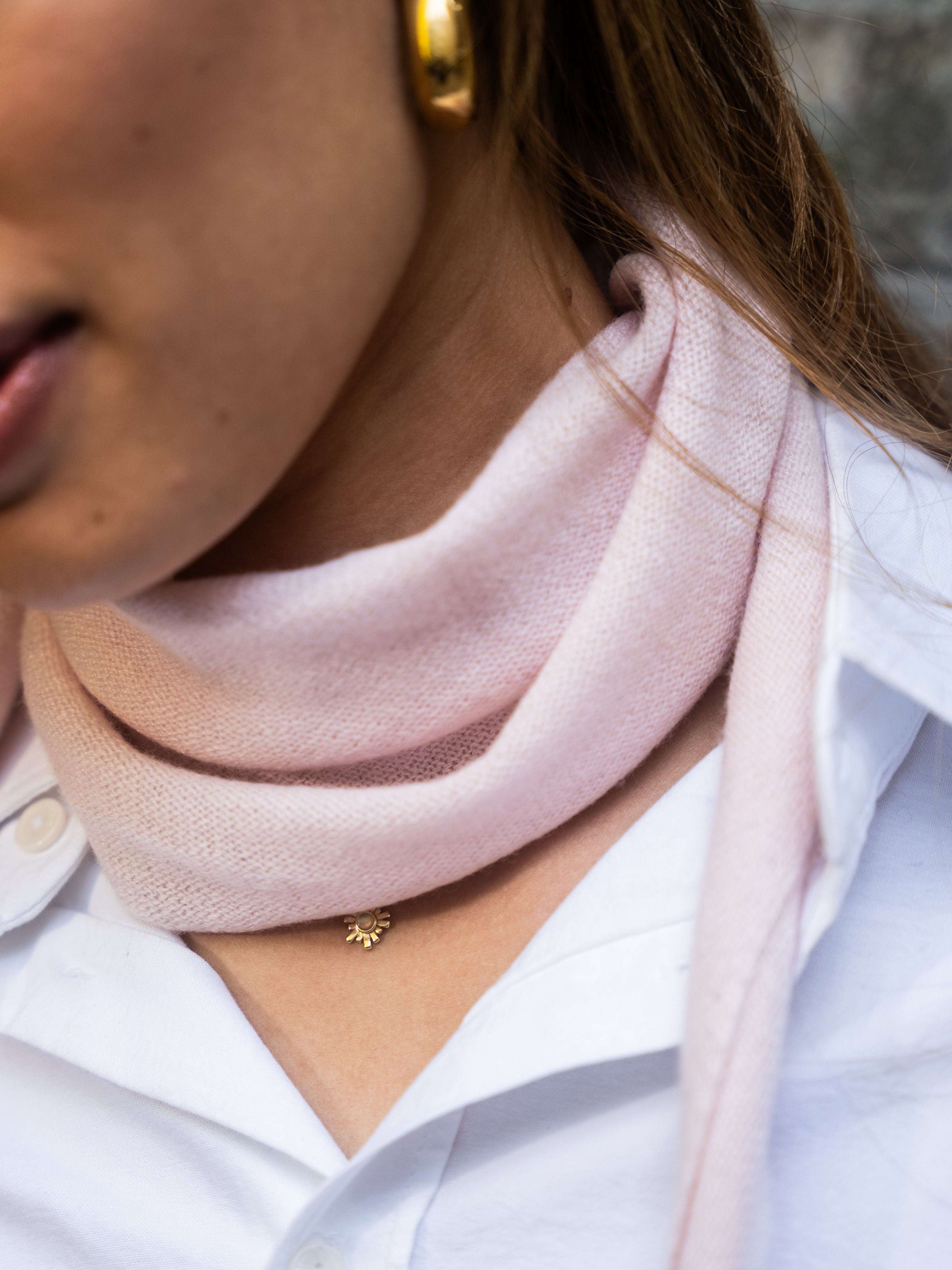 Lille trekantet tørklæde lys rosa - Nordic Weaving