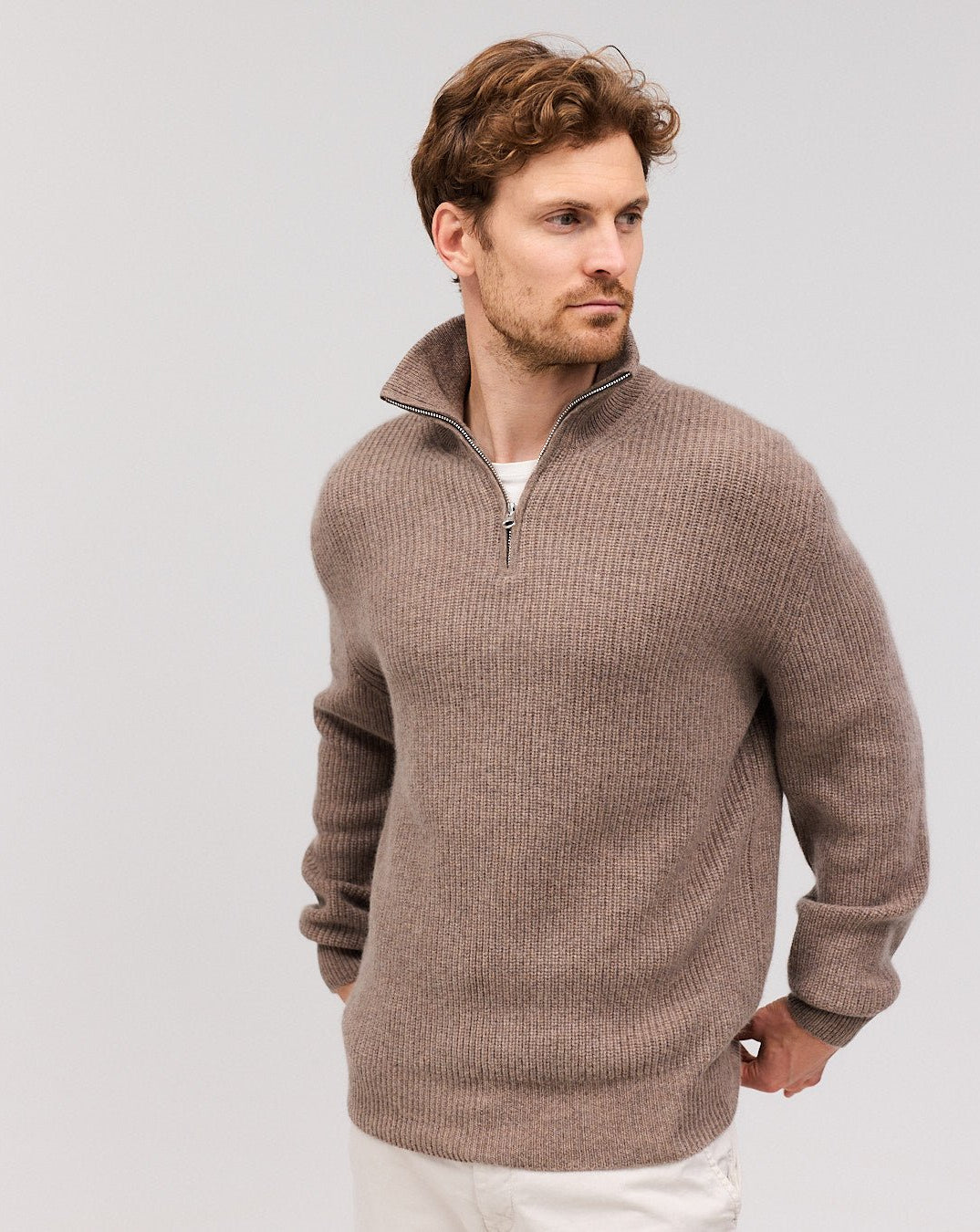 OSKAR cashmere half zip Dark beige - Nordic Weaving