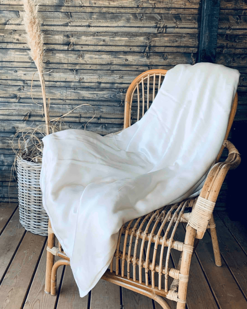 Silkedyne med silkevår - Nordic Weaving