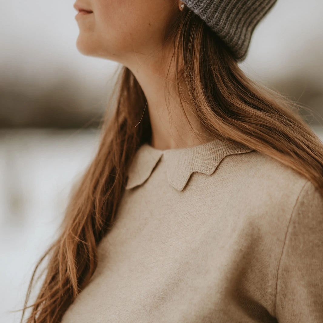 Cashmere bluse med krave