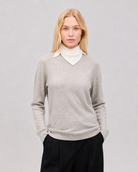 Lille trekantet cashmere tørklæde hvid - Nordic Weaving