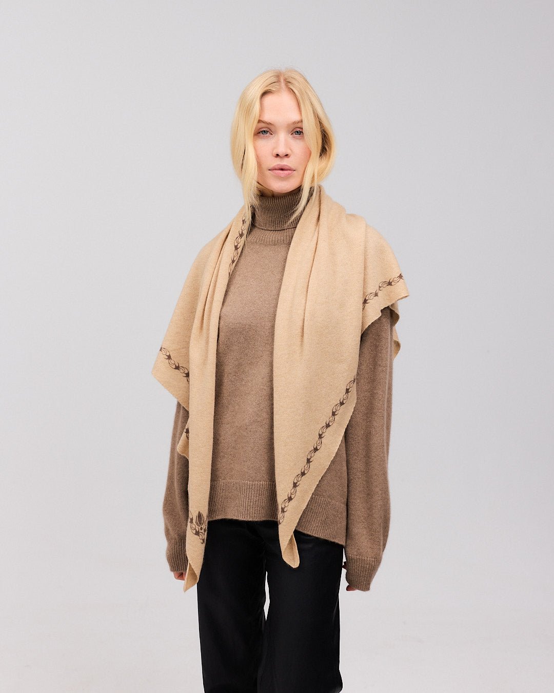 Cashmere halstørklæde classic beige - Nordic Weaving