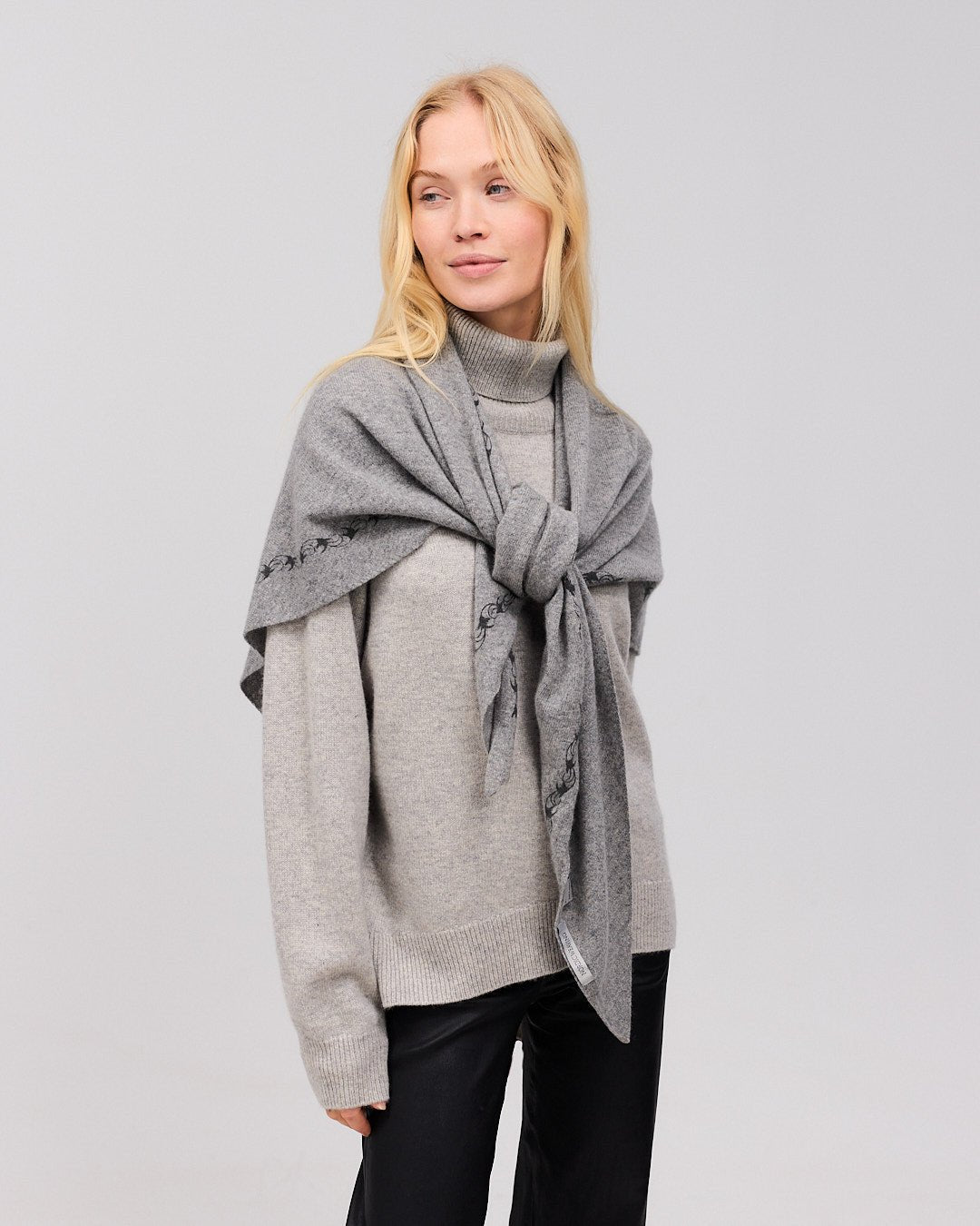 Cashmere halstørklæde classic grå - Nordic Weaving