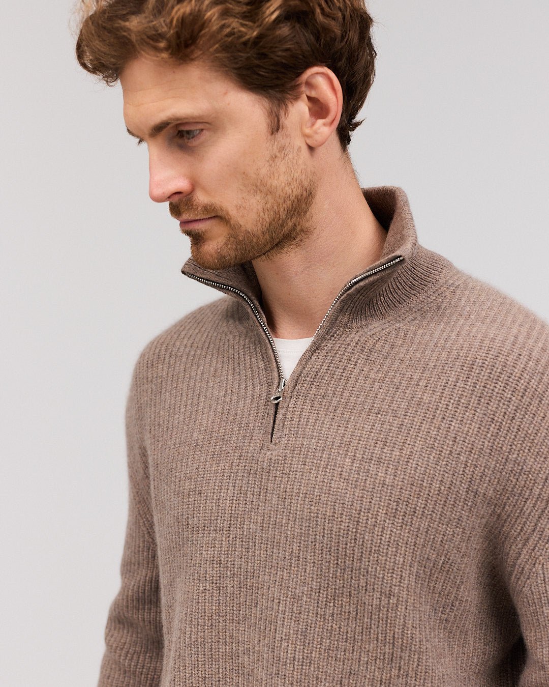 OSKAR cashmere half zip Dark beige - Nordic Weaving