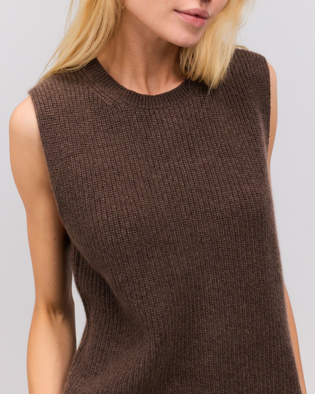 THORA cashmere vest buffalo - Nordic Weaving